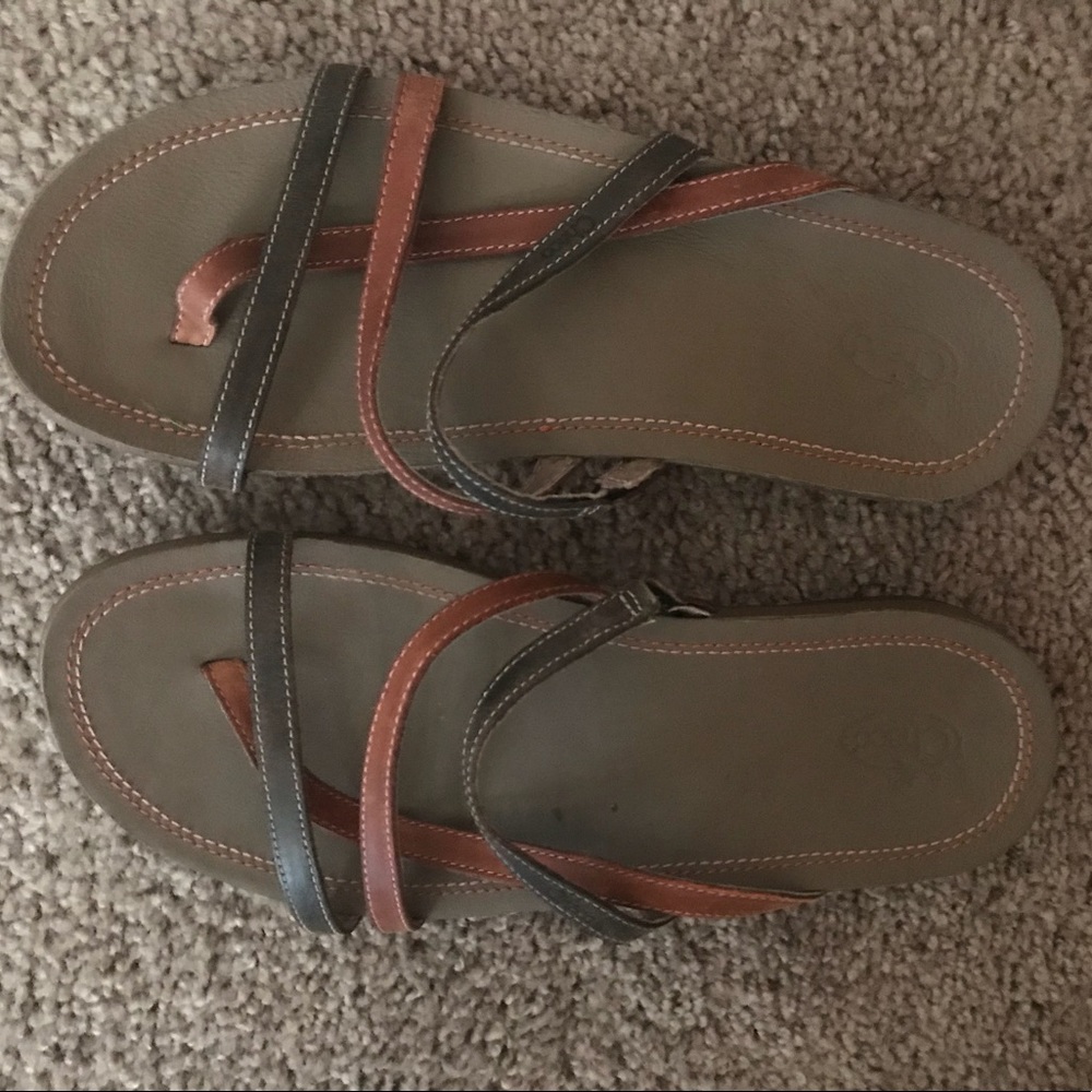 Chacos size 8
